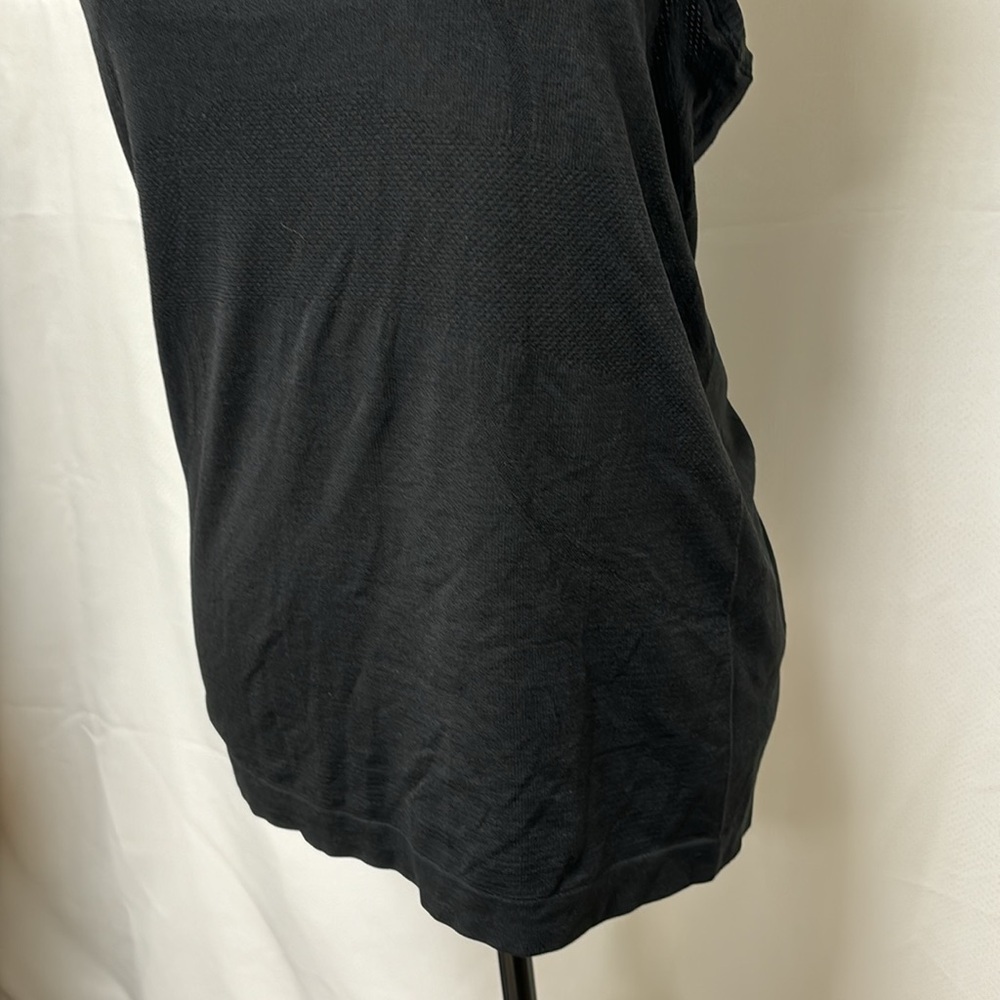 Lululemon Swiftly Tech Racerback - Picture 4 of 9